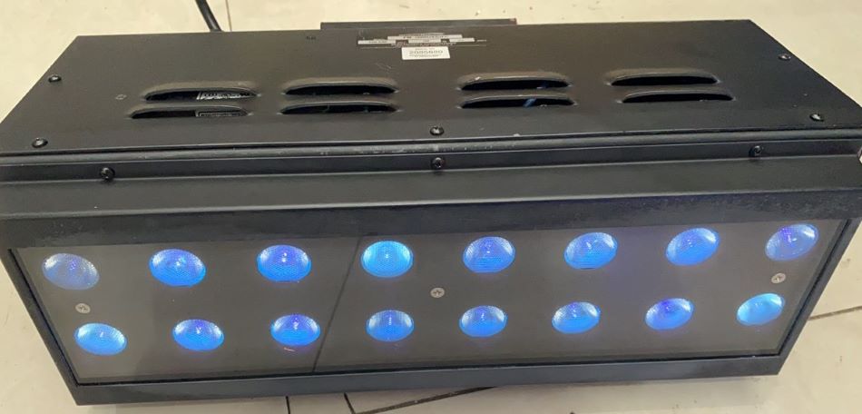 修複好的PM-1600紫外線探傷燈 修複好的PM-1600紫外線探傷燈